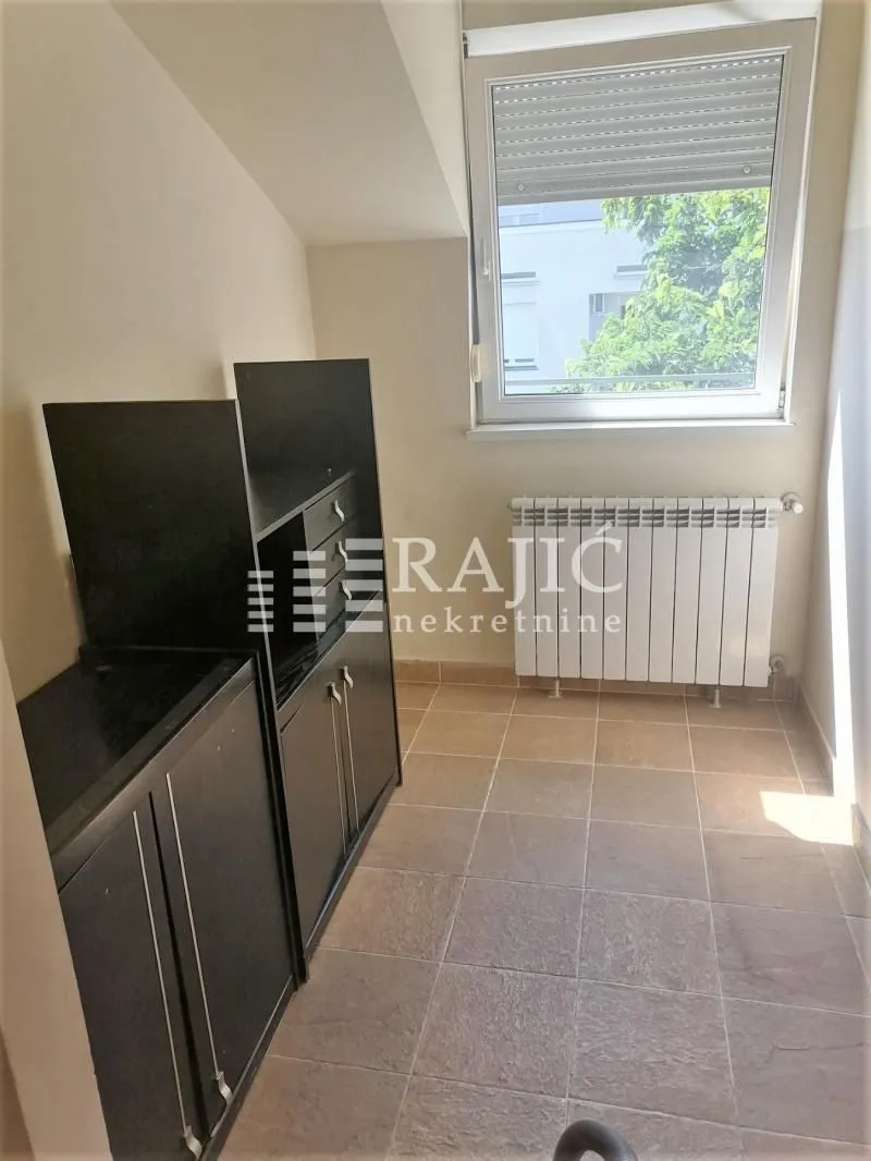 Rent, three bedroom apartment, 70m², Savski Venac, Beograd