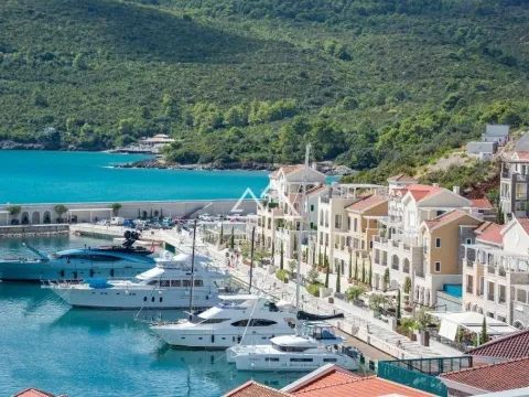Prodaja, trosoban stan, 137m², Luštica Bay, Tivat - image 25
