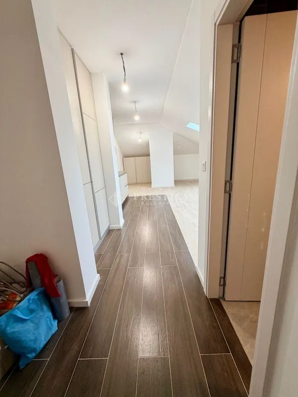 Sale, studio apartment, 45m², Tološi, Podgorica