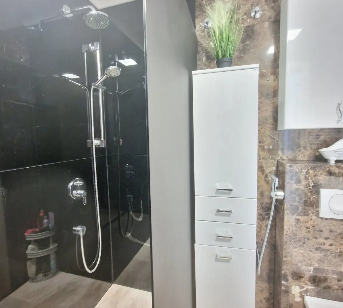 Prodaja, jednosoban stan, 67m², Budva, Crna Gora