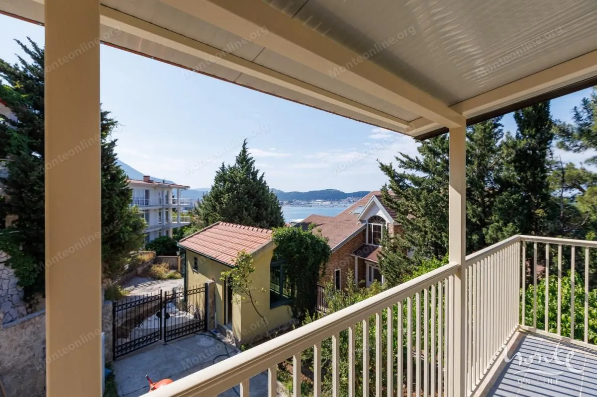 Sale, house, 134m², Bar, Crna Gora