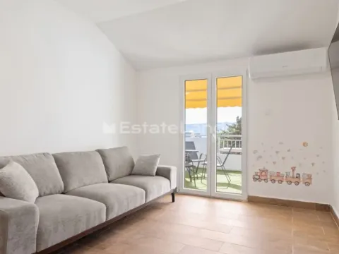 Izdavanje, dvosoban stan, 75m², Seljanovo, Tivat - image 5