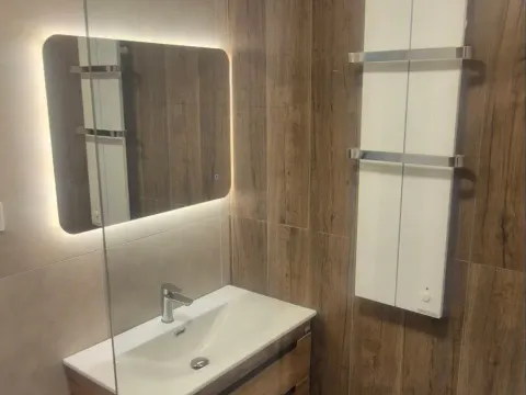 Rent, two bedroom apartment, 64m², Stari Aerodrom, Podgorica - image 11
