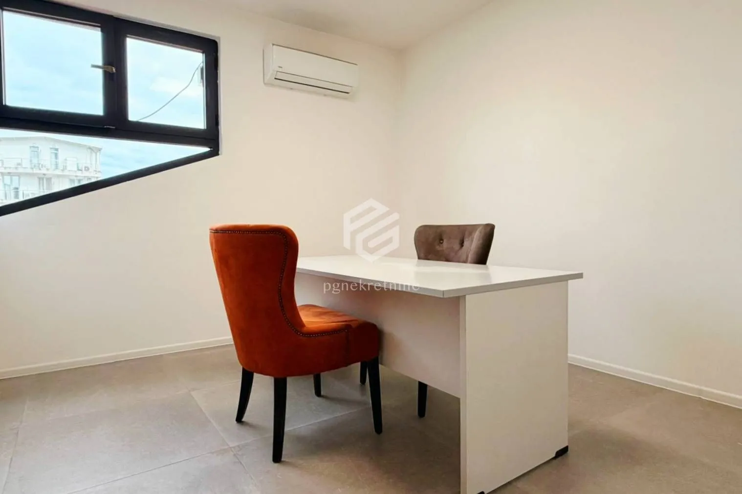 Rent, office space, 120m², Centar, Podgorica