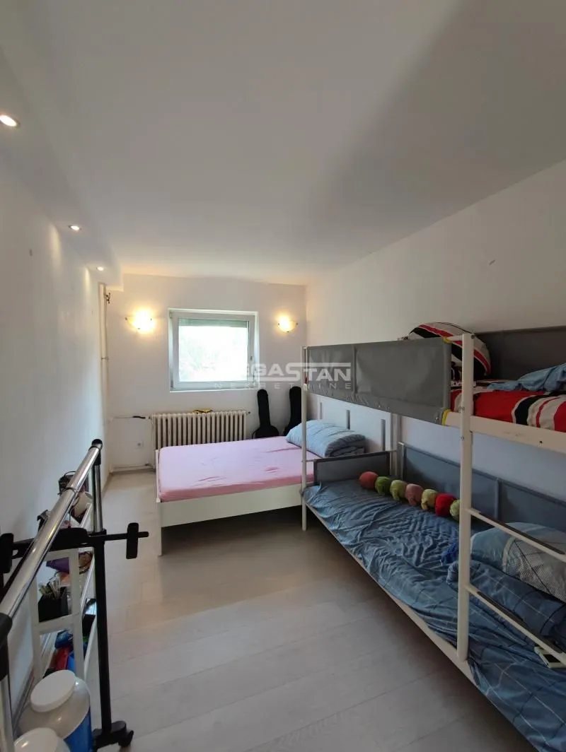 Prodaja, stan, 104m², Novi Beograd Blok 63, Novi Beograd Sve Podlokacije