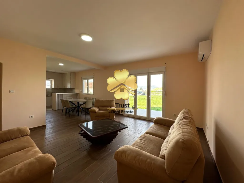 Rent, house, 150m², Donji Kokoti, Podgorica