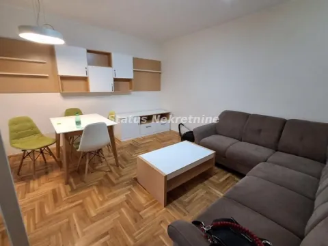 Izdavanje, dvosoban stan, 43m², Grbavica, Novi Sad Sve Podlokacije - image 1