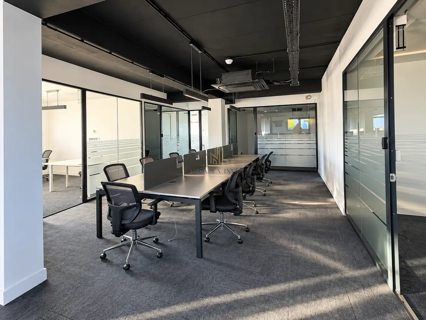 Rent, office space, 750m², Golubovci, Podgorica