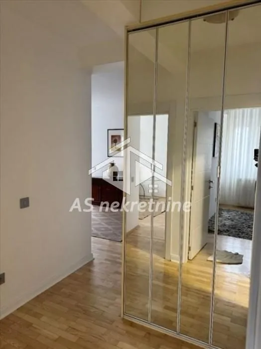 Rent, three bedroom apartment, 120m², Savski Venac, Beograd