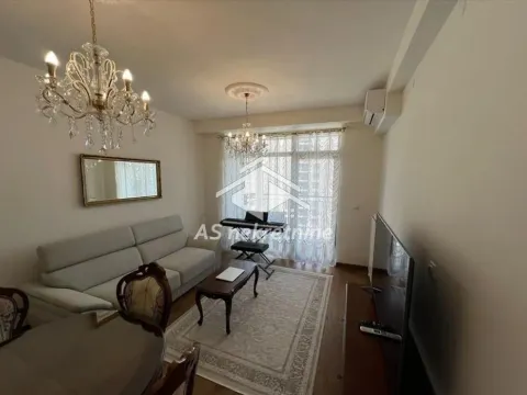 Izdavanje, dvosoban stan, 55m², Savski Venac, Beograd