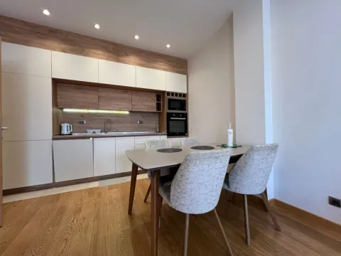 Izdavanje, dvosoban stan, 75m², Kruševac, Podgorica - image 3