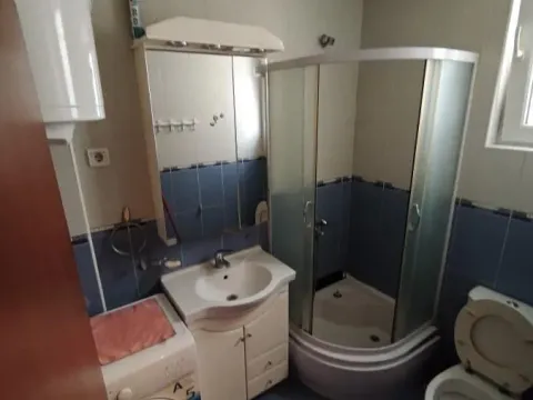 Izdavanje, dvosoban stan, 43m², Centar, Kragujevac - image 6