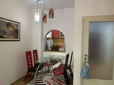 Izdavanje, jednosoban stan, 58m², Preko Morače, Podgorica - image 1