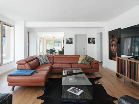 Prodaja, dvosoban stan, 156m², Kotor, Crna Gora - image 9