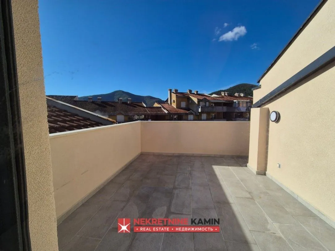 Sale, apartment, 71m², Adok, Budva