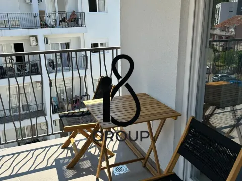 Izdavanje, jednosoban stan, 54m², Centar, Budva - image 8