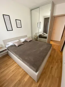 Rent, one bedroom apartment, 47m², Budva, Crna Gora - image 4