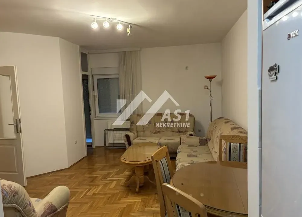 Izdavanje, dvosoban stan, 60m², Detelinara, Novi Sad Sve Podlokacije