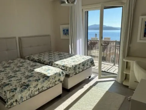 Rent, house, 200m², Luštica Bay, Tivat - image 11