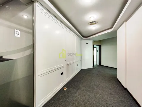 Izdavanje, poslovni prostor, 450m², Preko Morače, Podgorica - image 17