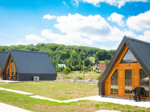 Prodaja, kuća, 147m², Centar, Žabljak - image 2