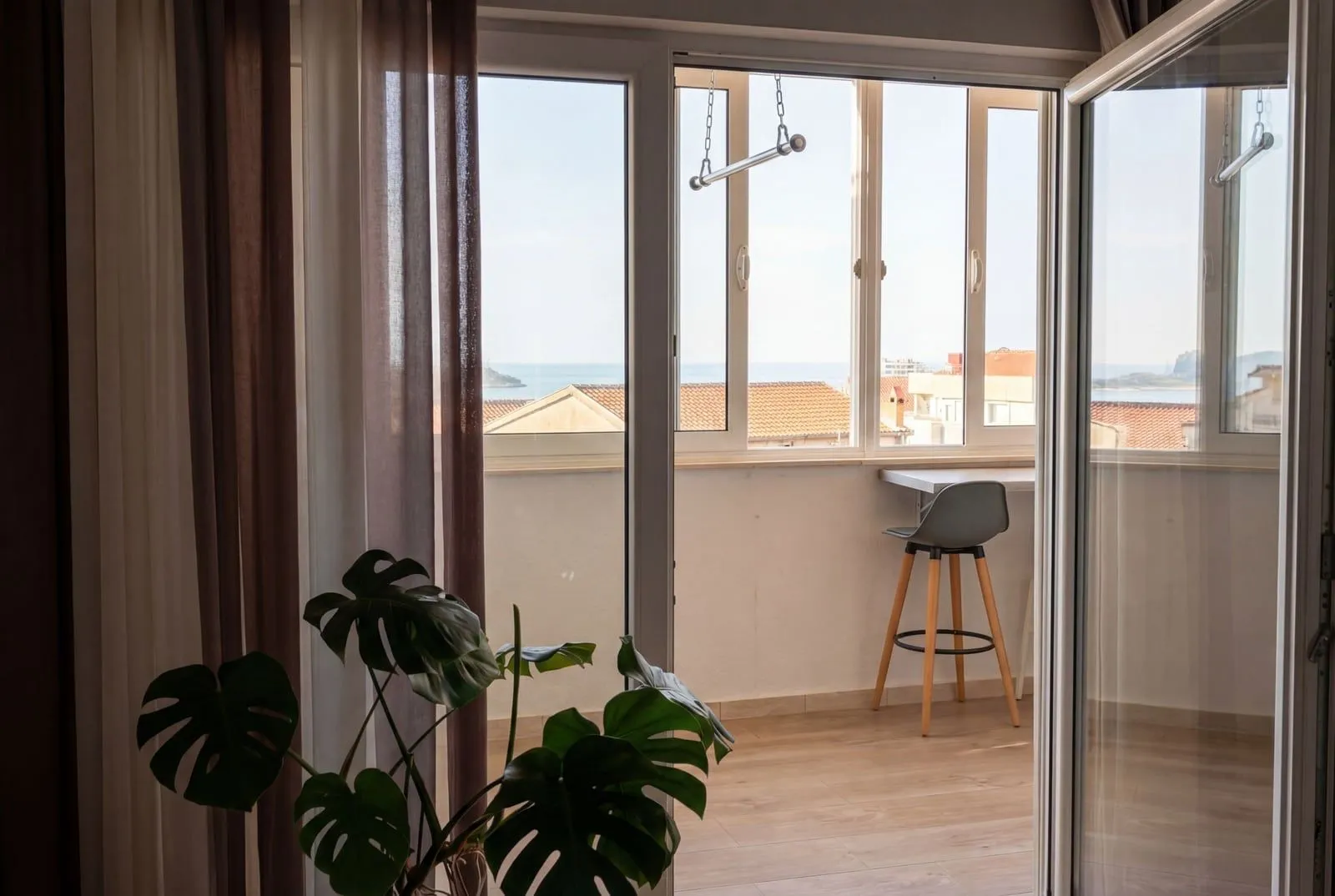 Prodaja, dvosoban stan, 49m², Budva, Crna Gora