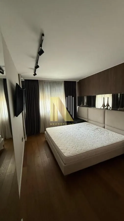 Sale, four bedroom apartment, 130m², Telep, Novi Sad Sve Podlokacije