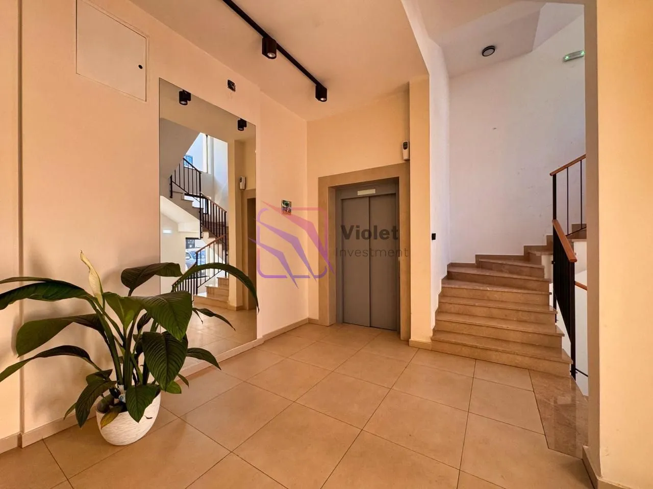 Prodaja, jednosoban stan, 46m², City Kvart, Podgorica