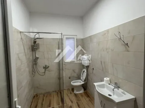 Izdavanje, kuća, 110m², Telep, Novi Sad Sve Podlokacije - image 8