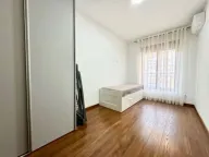 Izdavanje, dvosoban stan, 70m², Master Kvart, Podgorica - image 7