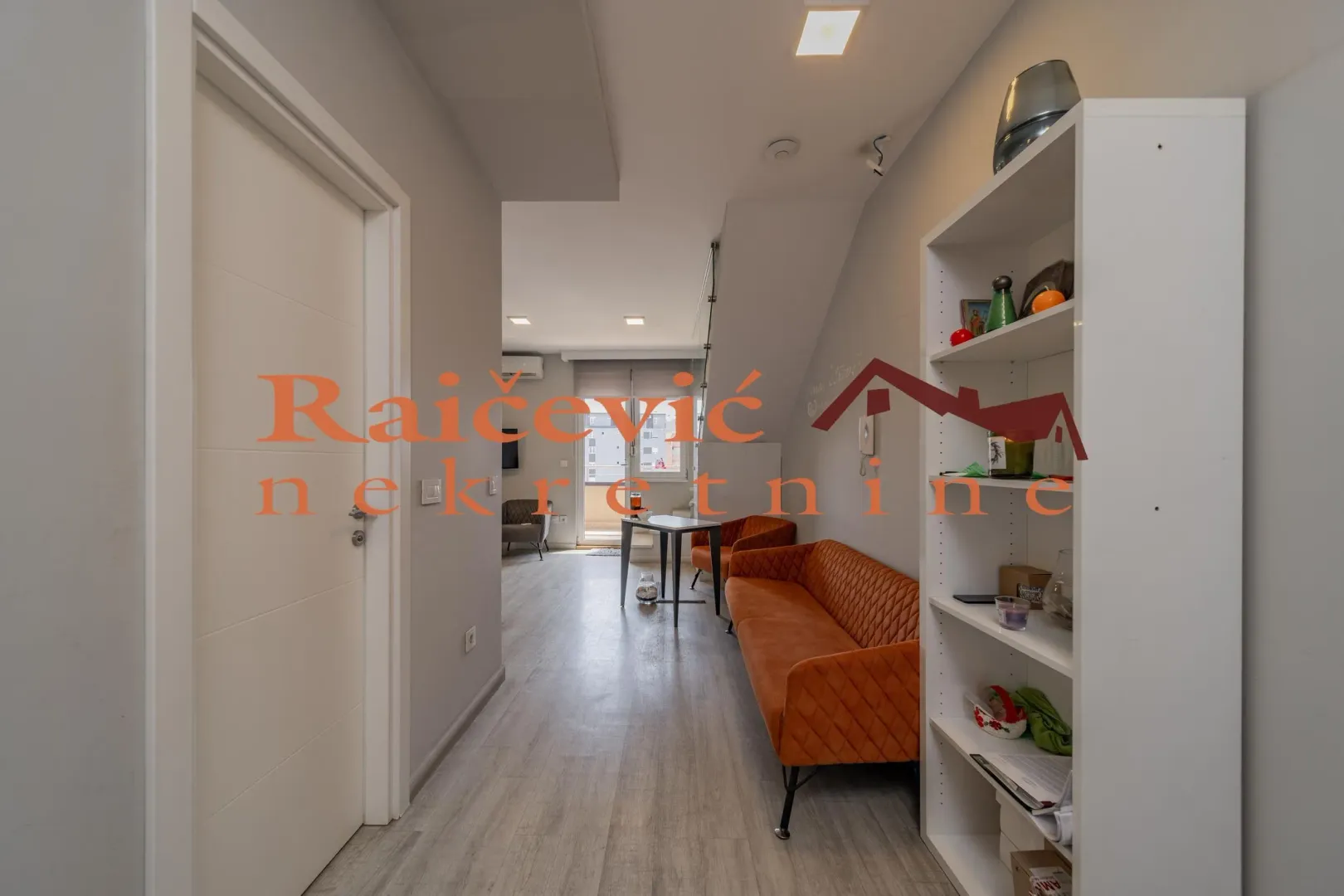 Sale, apartment, 118m², Zvezdara Sve Podlokacije, Beograd