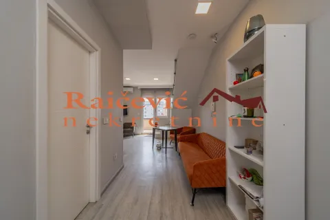 Sale, apartment, 118m², Zvezdara Sve Podlokacije, Beograd - image 2
