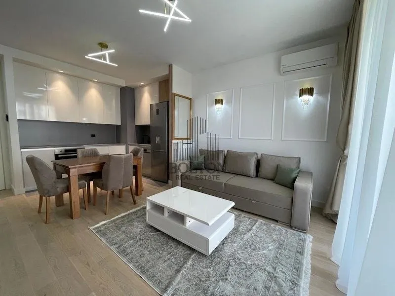 Rent, two bedroom apartment, 50m², Savski Venac, Beograd