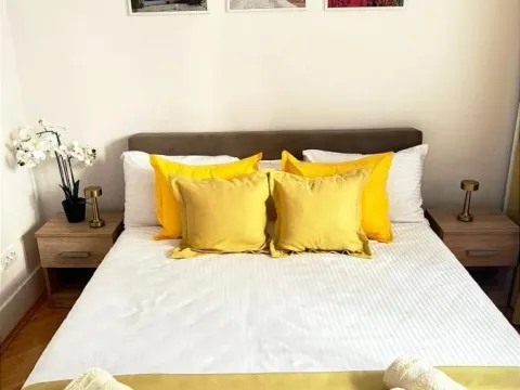 Izdavanje, trosoban stan, 64m², Savski Venac, Beograd - image 14