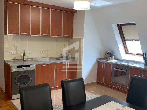 Prodaja, trosoban stan, 86m², Centar, Podgorica - image 10