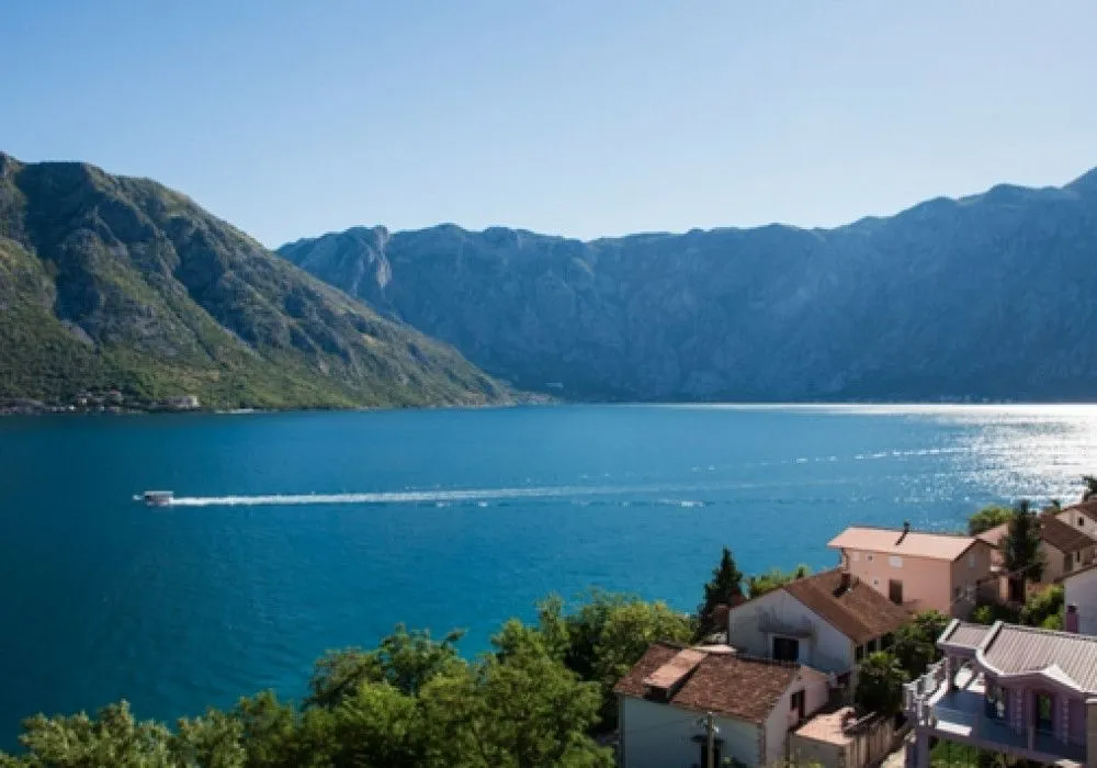 Prodaja, kuća, 300m², Kotor, Crna Gora