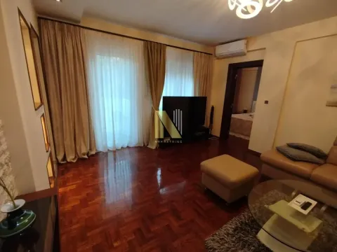 Izdavanje, trosoban stan, 73m², Grbavica, Novi Sad Sve Podlokacije - image 4