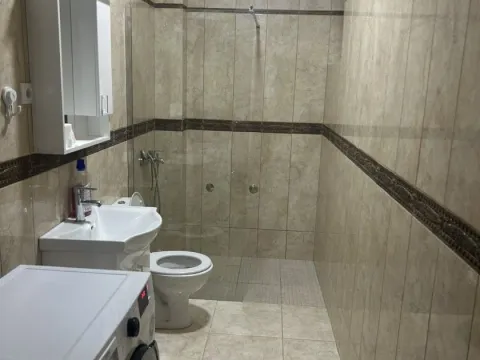 Izdavanje, dvosoban stan, 68m², Centar, Podgorica - image 10