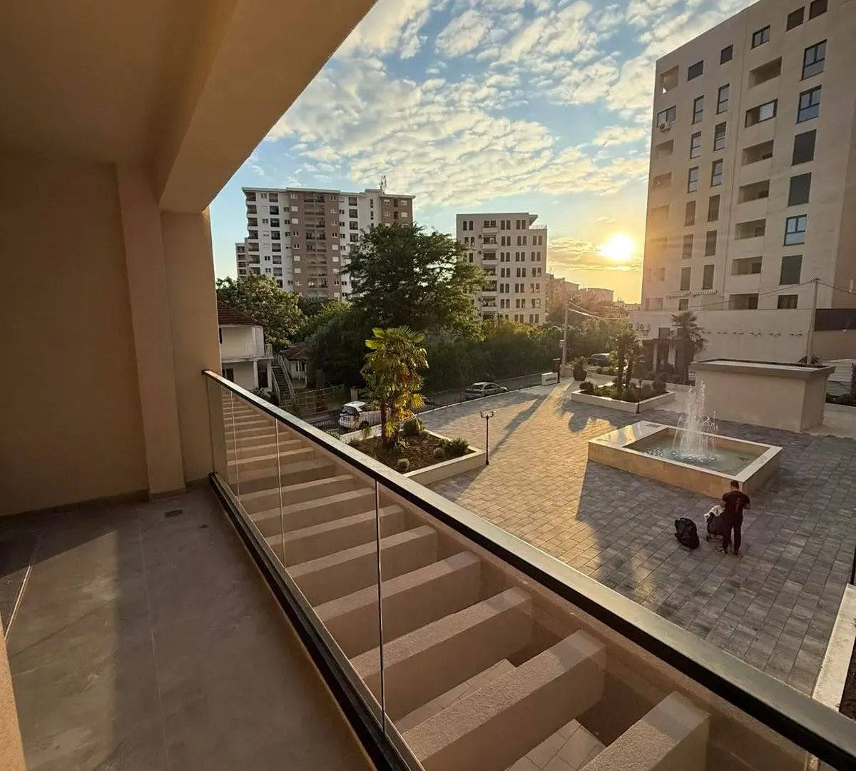 Prodaja, jednosoban stan, 68m², Centar, Bar