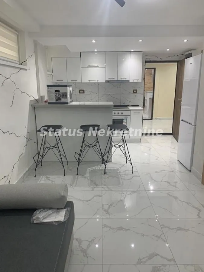 Izdavanje, jednosoban stan, 38m², Telep, Novi Sad Sve Podlokacije