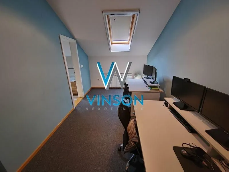 Rent, office space, 356m², Socijalno, Novi Sad Sve Podlokacije