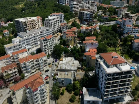 Prodaja, jednosoban stan, 47m², Bečići, Budva - image 24
