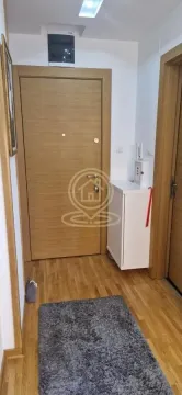 Izdavanje, trosoban stan, 74m², Socijalno, Novi Sad Sve Podlokacije - image 12