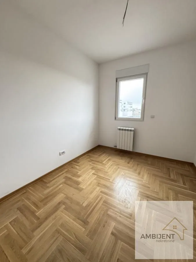 Sale, three bedroom apartment, 73m², Surčin, Beograd