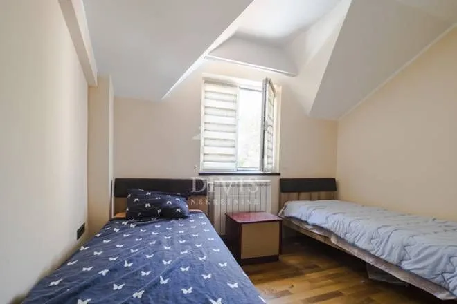 Sale, house, 274m², Partizanov Stadion, Beograd