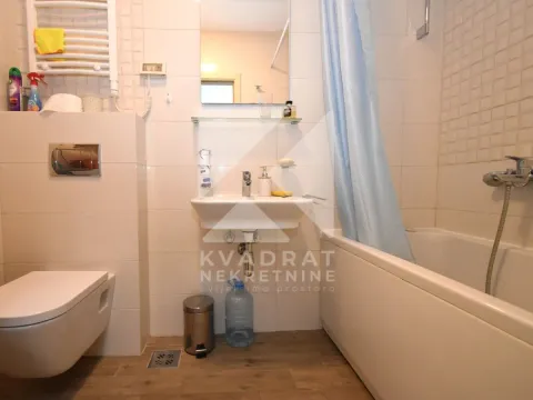 Rent, one bedroom apartment, 45m², Zagorič, Podgorica - image 10