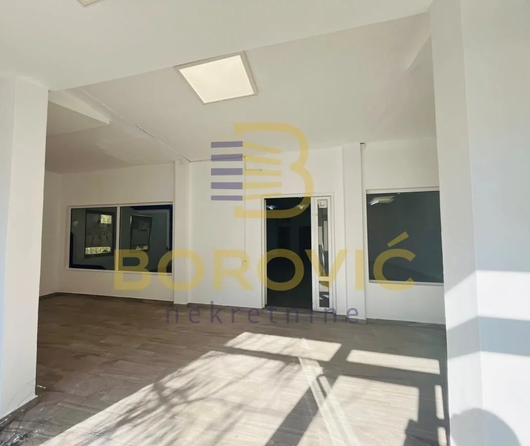 Rent, office space, 200m², Voždovac Sve Podlokacije, Beograd