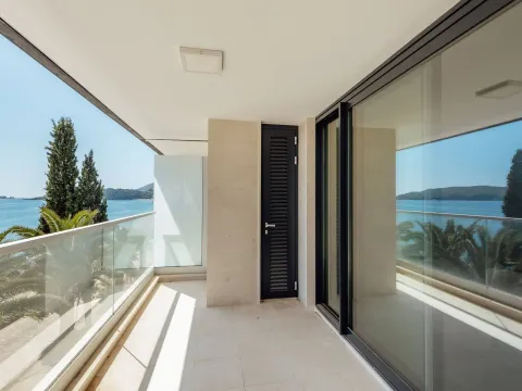 Prodaja, dvosoban stan, 110m², Bečići, Budva - image 6