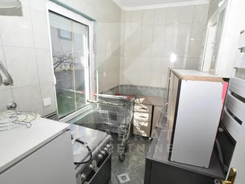 Rent, office space, 100m², Zlatica, Podgorica - image 6