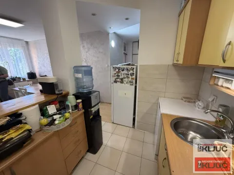 Prodaja, dvosoban stan, 61m², Novo naselje, Novi Sad - image 5